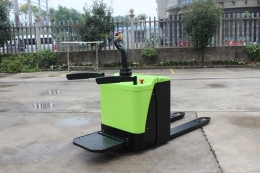 米兰app登录入口_米兰online(中国)讲解叉车在光线不足条件下的使用注意事项